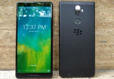 BlackBerry tung 2 smartphone thuần cảm ứng pin 4.000 mAh