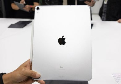 Cận cảnh iPad Pro mới, chiếc tablet có thiết kế toàn màn hình của Apple