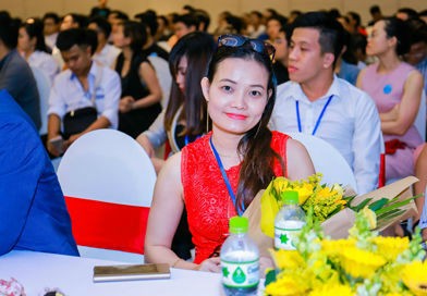 Nữ doanh nhân Chu Loan là Nhà tài trợ Vàng cho Hội thảo Kêu gọi vốn  cùng các Shark Tank hàng đầu Việt Nam