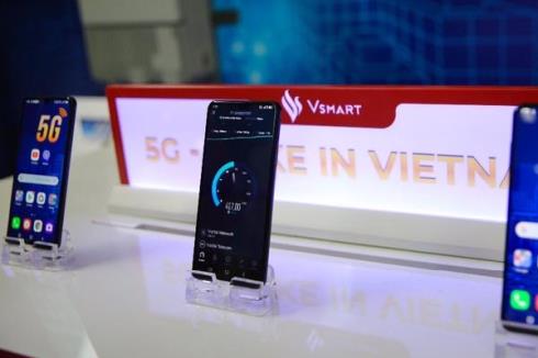 VinSmart dừng sản xuất điện thoại và TV, dồn lực cho VinFast