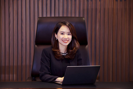 Bà Trần Thị Thu Hằng đảm nhiệm vị trí Chủ tịch Hội đồng quản trị Kienlongbank (KSBank) nhiệm kỳ 2018-2022.