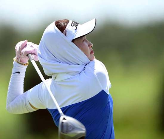 Bí quyết chống nắng hiệu quả cho Golfer nữ - DoanhnhanvaGolf